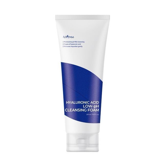 img_5493 Isntree Hyaluronic Acid Low-pH Cleansing Foam (150ml) - Image 1